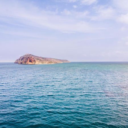 Athina Suites Luxury Suites Near The Sea Platanias 플라타니아스 외부 사진